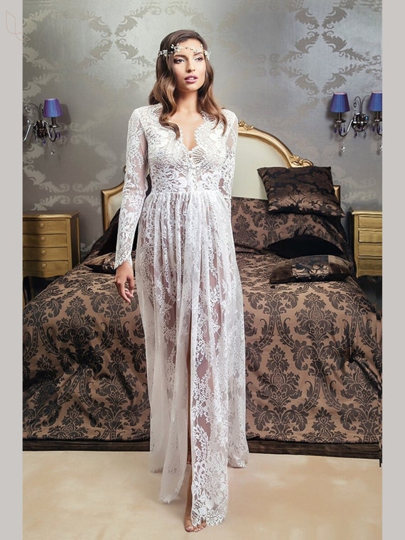 knee length dresses for ladies Kiyonna Women's Scalloped Boudoir Lace Cocktail Dress