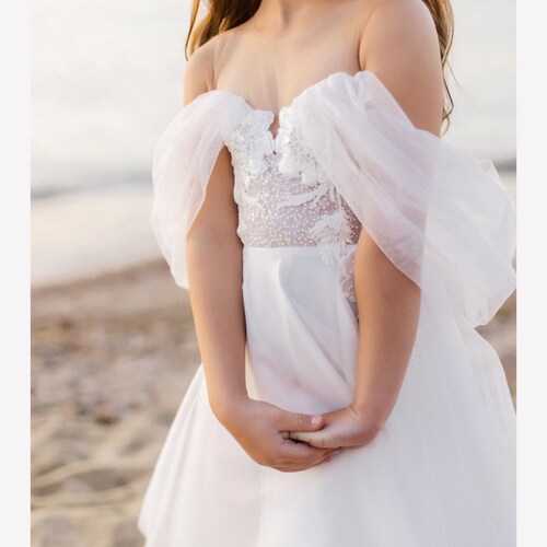 Beach Flower Girl Dress, Open Back Flower Girl Dress, Long Dresses For Girls, Flower shops Girl Dress Boho, Off White