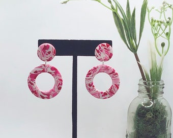 Marbled pink, white and red earrings, lightweight earrings, pink earrings, red earrings