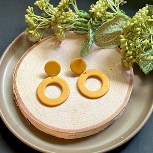 Yellow circle earrings, fall earrings, lightweight earrings, mustard yellow earrings image 5