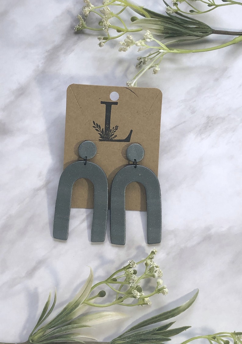 Arch lightweight hypoallergenic Clay earrings image 2