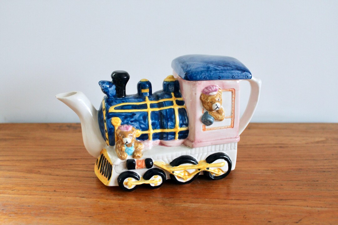 Ceramic Train Novelty Teapot Train Teapot Teapot Collector Etsy