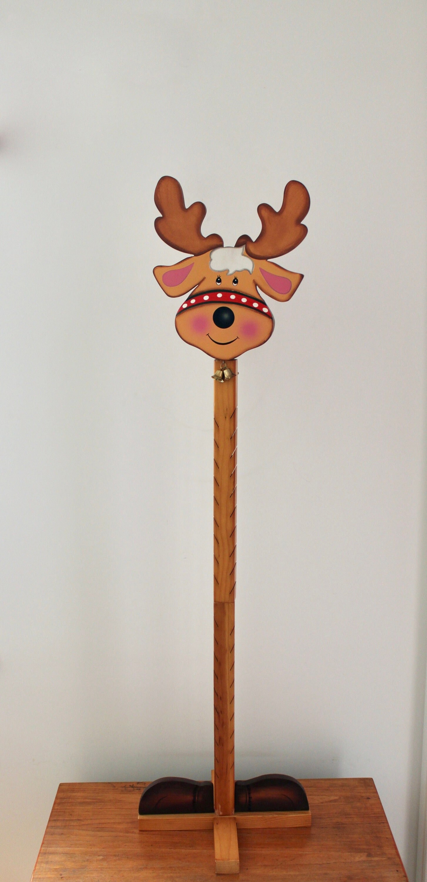 Wooden reindeer christmas card holder Clearance