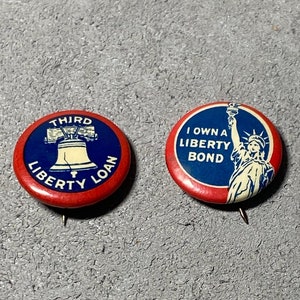 2 Vintage WWI Patriotic Pinback Buttons