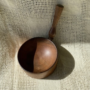 Shaker Vintage Wooden Dipper