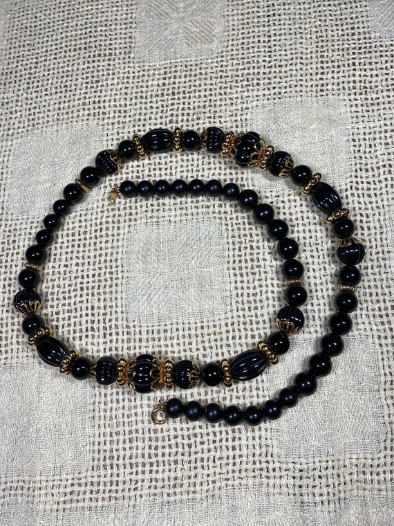 Signed Trifari Black and Gold Beaded Necklace - image 4