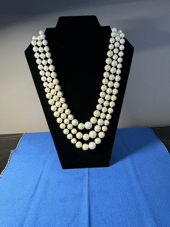 Vintage Marvella Triple Strand White Bead Necklace