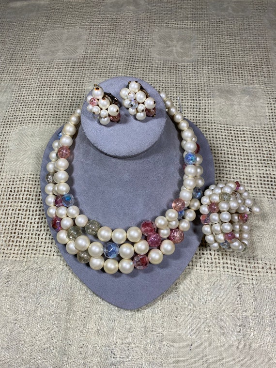 Vintage Richelieu 3 Strand Faux Pearl and Bead Ch… - image 2