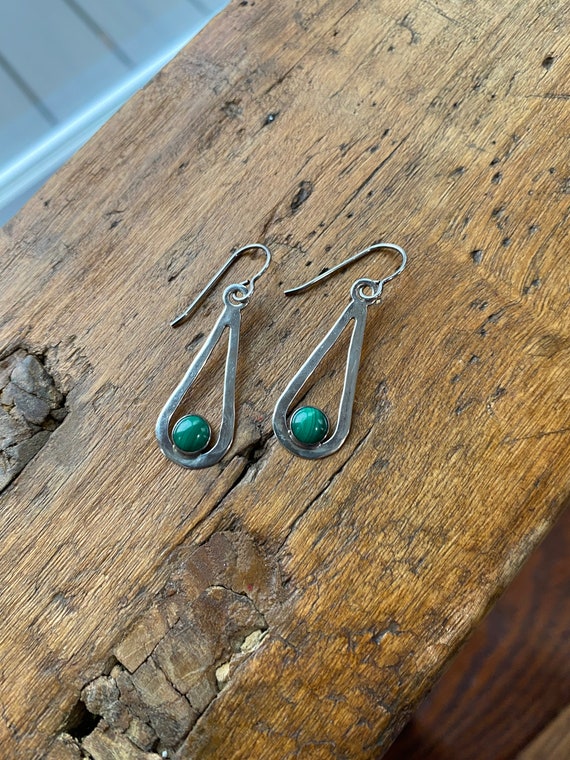 Vintage Sterling Silver and Malachite Pierced Ear… - image 3