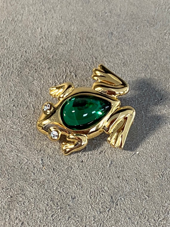 Vintage Signed Monet Frog Brooch - image 2