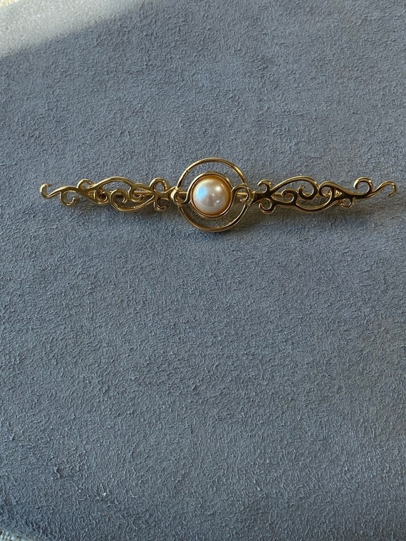 Vintage Signed Monet Gold Tone Faux Pearl Bar Broo