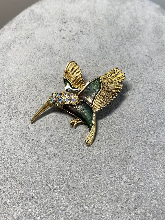 Vintage SFJ Gold Tone Humming Bird Brooch