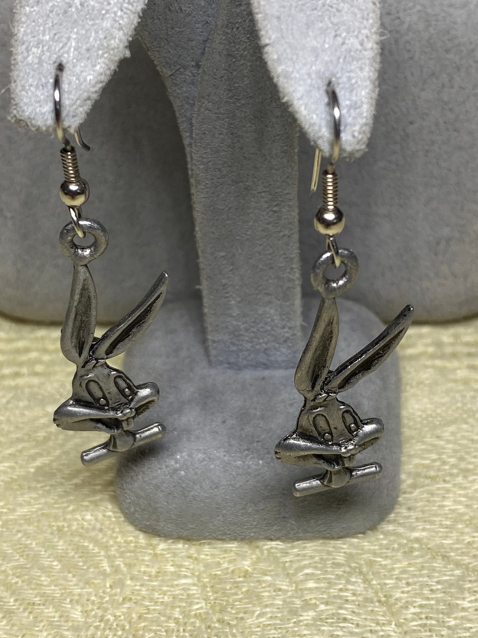 Vintage Bugs Bunny Pewter Earrings Etsy
