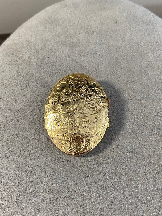 Vintage Gold Tone Locket Scarf Clip