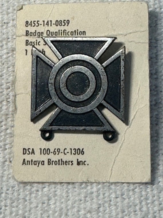Vintage Army "Basic Sharpshooter" Weapons Qualifi… - image 2