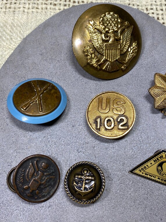 8 Piece Variety of Military Gold Tone Lapel Pins, Buttons 8 Piece Variety of Military Gold Tone Lapel Pins, Buttons
