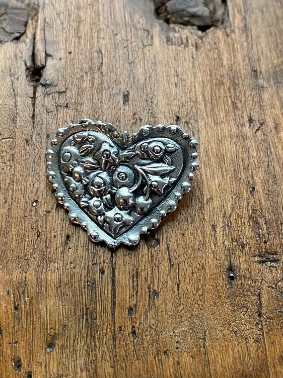 Vintage Sterling Silver Heart Brooch Signed MANK … - image 1