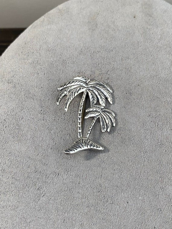 Vintage Sterling Silver Palm Tree Brooch