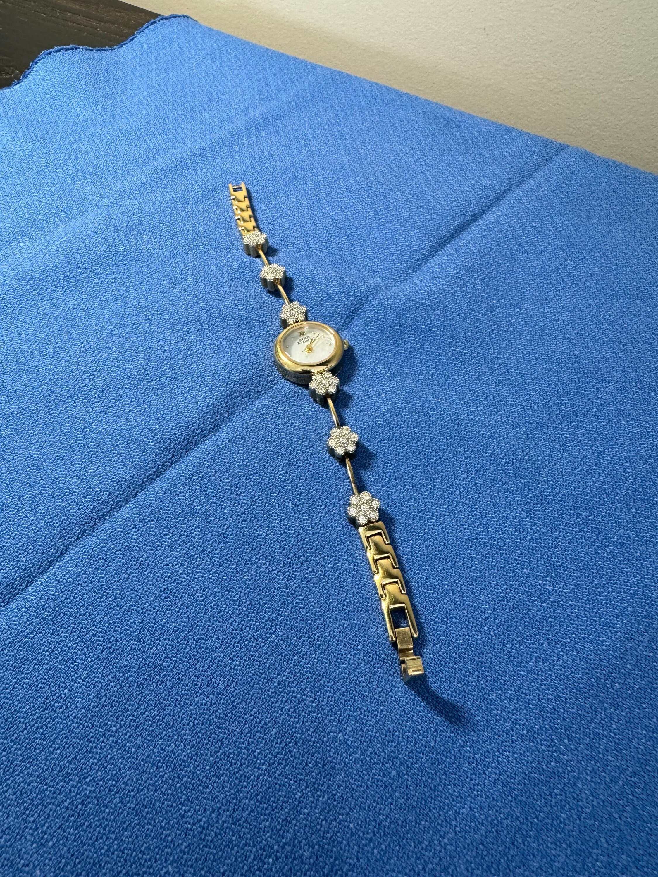 Vintage Anne Klein II Watch With Rhinestone Flower Clusters 