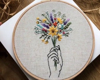 Flower Bouquet Embroidery Line Art,Floral Hand Embroidered Hoop Art,Modern Stitching Gift,One Line Embroidery Wall Decor