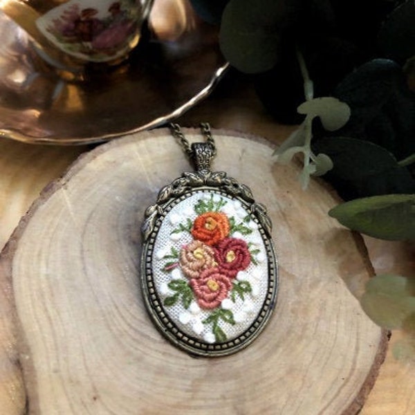 Hand Embroidery Necklaces Pendant ,Embroidered Flower Bouquet Chain Necklace,Vintage Jewelry,Unique Gift for her,women