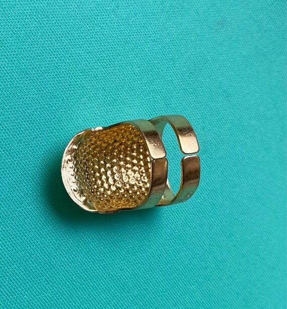 Sewing Thimble Finger Protector  Embroidery Needlework Metal