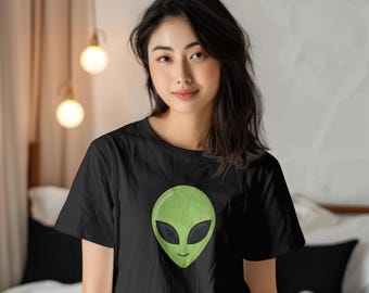 Green Alien Head Shirt 90s Retro Sci-fi Tee Funny Movie Fan Gift