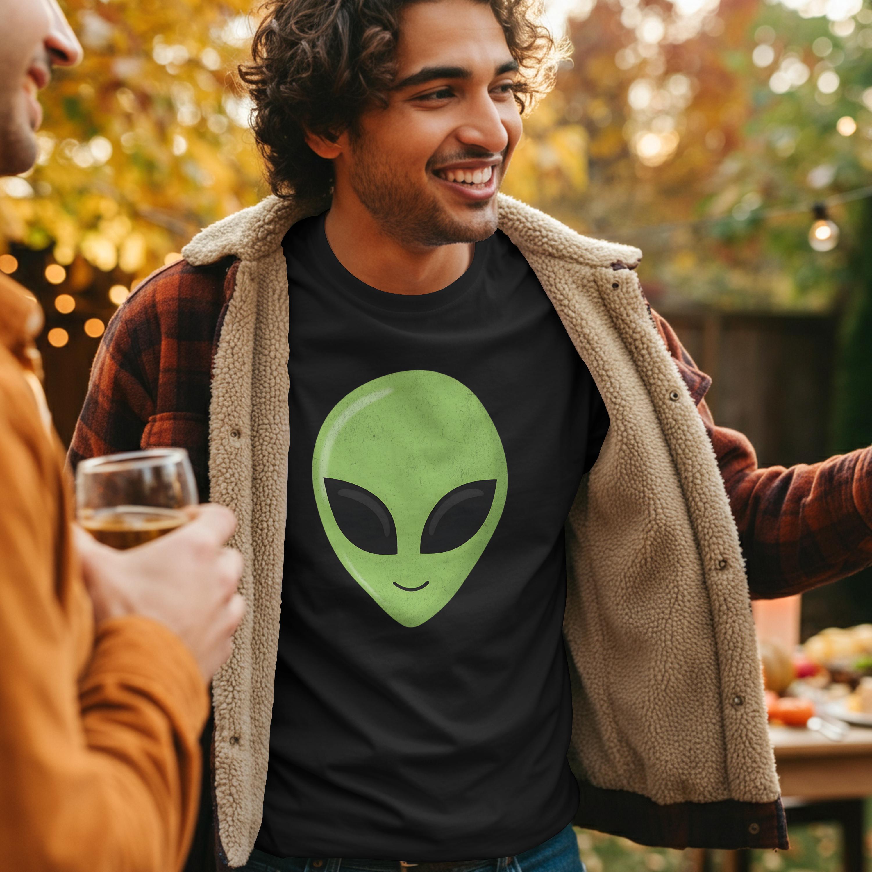 Green Alien Head Shirt 90s Retro Sci-fi Tee Funny Movie Fan Gift Unisex ...
