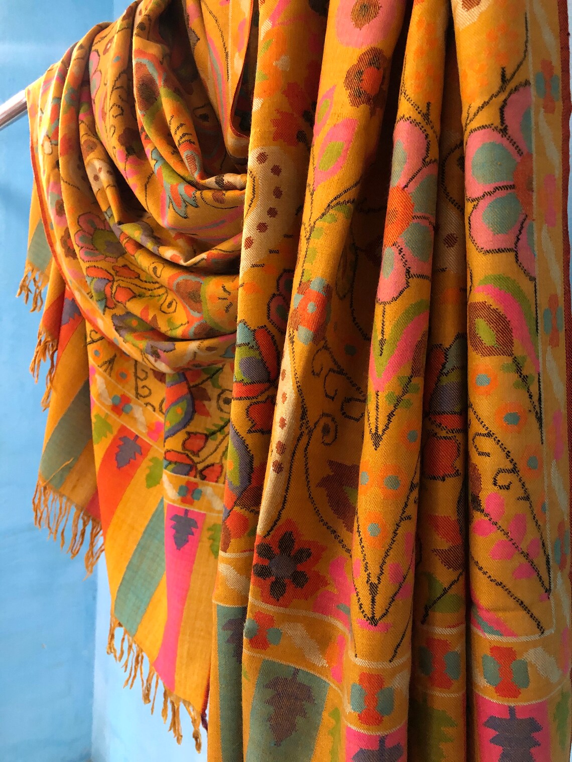 kani weave shawl