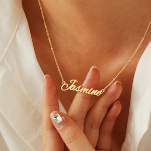 Collar con nombre de plata esterlina en cursiva, regalo de joyería personalizado Placa de identificación personalizada / Singapur Figaro Caja cubana Serpiente Cadenas satelitales