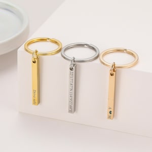 Llavero de barra grabado personalizado en oro / plata / oro rosa, llavero agitador personalizado Nombre personalizado Fecha inicial Carta Grabado Regalos