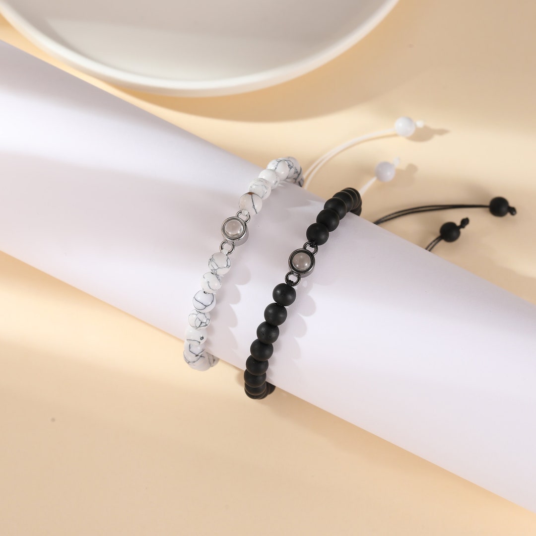 Personalisiertes Foto Statue Plaque - 3D Cartoon Stil Für Paare & Familie