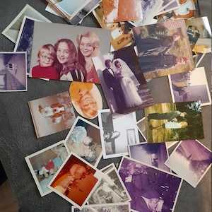 Vintage color photos 1960 to 1980. 10 pieces, various sizes, people, vacation, children