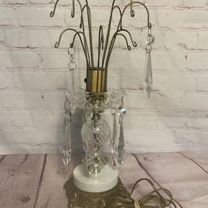 1970 Crystal Glass Prisms Waterfall Brass Table Lamp 16” MCM Fancy Filigree VTG