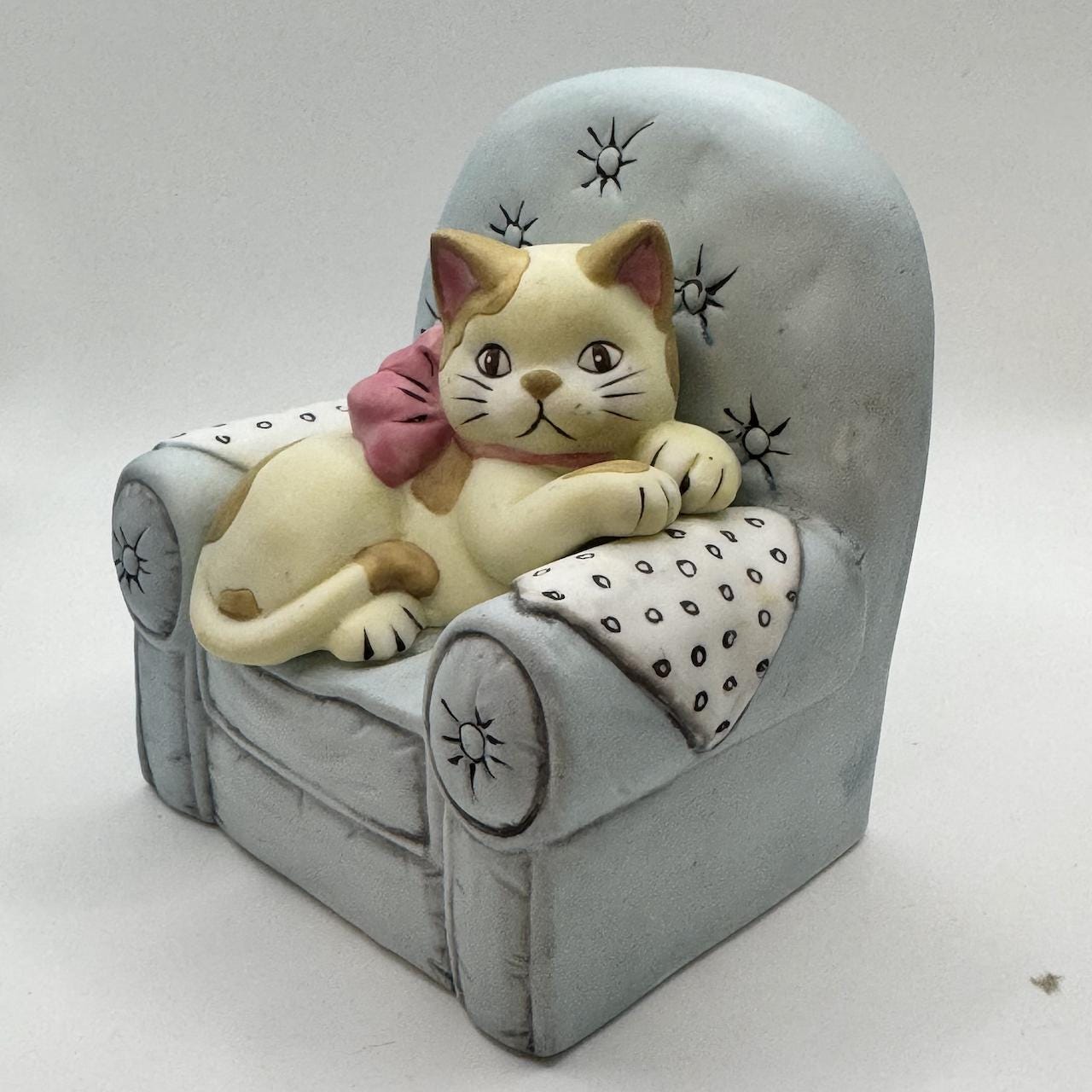 Cat Music Box, White Cat Sitting on Blue Chair Figurine, Ceramic