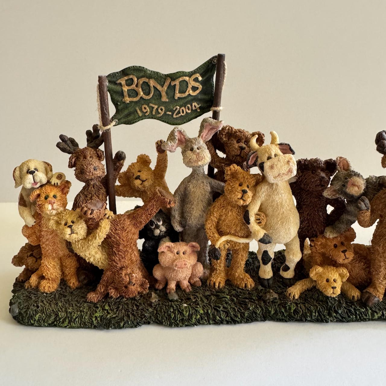 Boyds Bears & Buddies25 Years and Counting Figurine #228444PAW