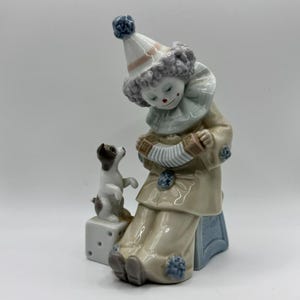 LLADRÓ Pierrot with Concertina Porcelain Sculpture #5279, Glossy, Clown with Dog, Clown Figurine, Dog Figurine, Made in Spain, Retired