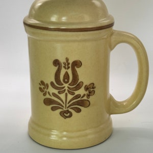 Pfaltzgraff Village Stove Top Salt Shaker, Tan Shaker with Brown Trim, Stoneware Salt Shaker