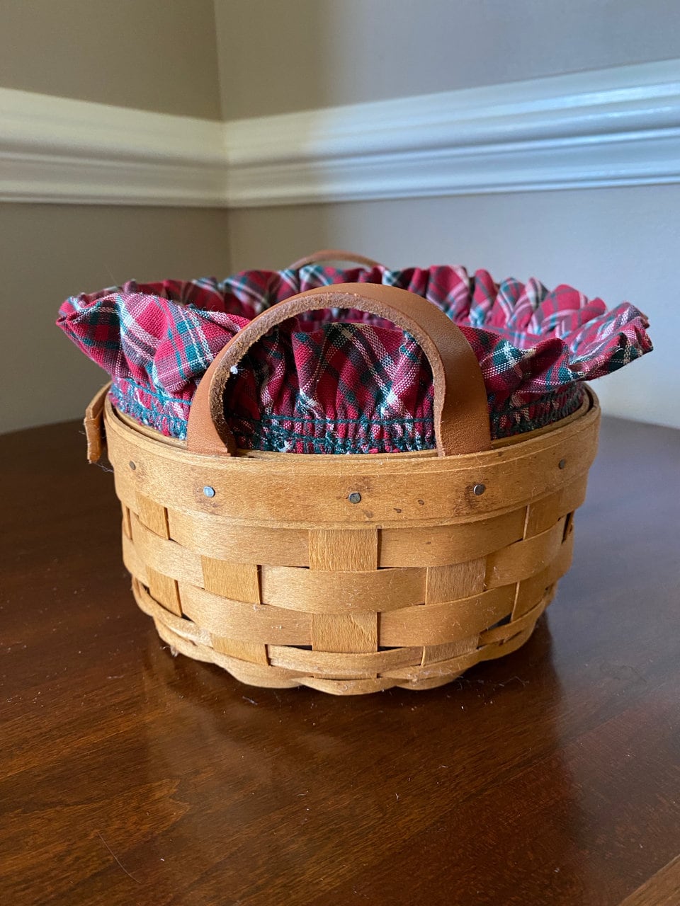 Longaberger 1993 Button Basket With Leather Handles and Plaid