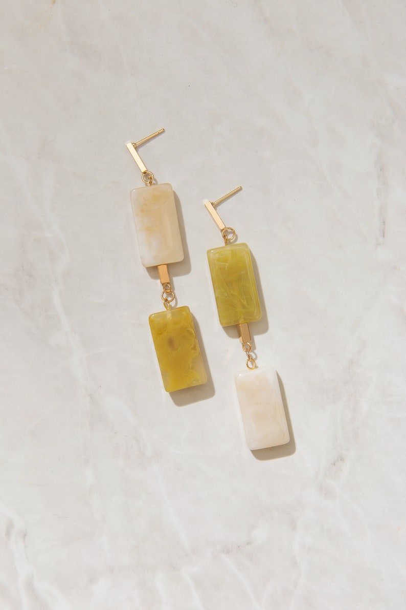 Sucre V2 Acrylic Statement Dangling Earrings, Geometric Resin Beads, Minimalist 14K Gold Plated Jewelry image 1