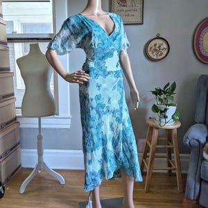 Vintage Y2K ECI Silk Midi Dress Blue Floral Beaded Fairycore Cottage Size 6