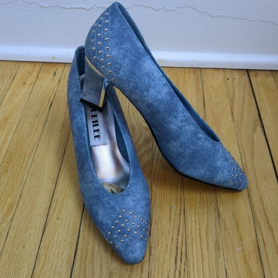 New in Box Vintage 90s Jubilee Pumps Denim Look S… - image 6