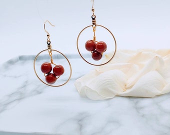 Pendientes de aro de jaspe rojo: oro de 18 quilates, cristal curativo del chakra raíz.