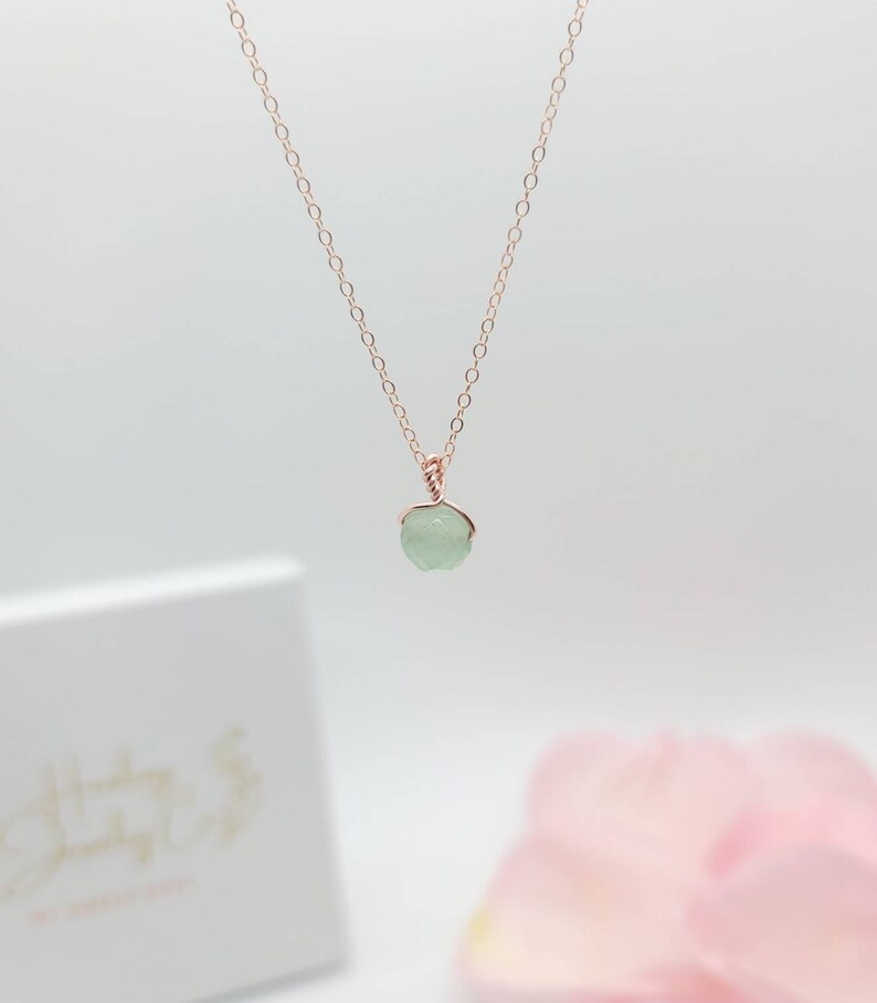 Aventurine Crystal Pendant  14K Gold Necklace  Aventurine image 4