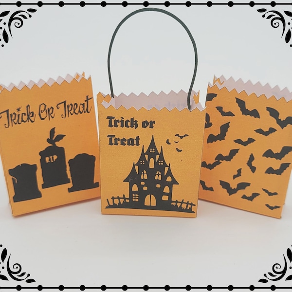 Halloween Gift Bag Trick or Treat Bag 1/12 Dollhouse Miniature Printable Digital Download