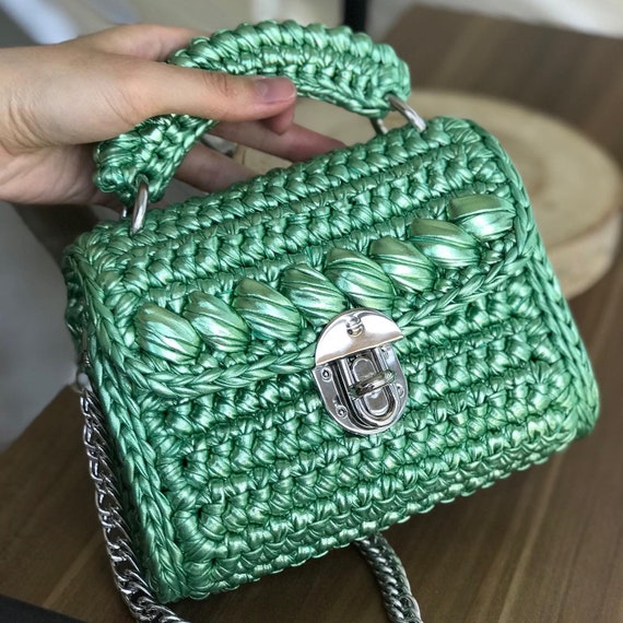 chanel crochet bag