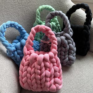 Chunky Knit Bag / Handmade Marshmallow Bag / Thick Bulky Giant Wool Handwoven Handbag /Chunky Yarn Knit Shoulder Bag/Braided DIY Bucket Bag