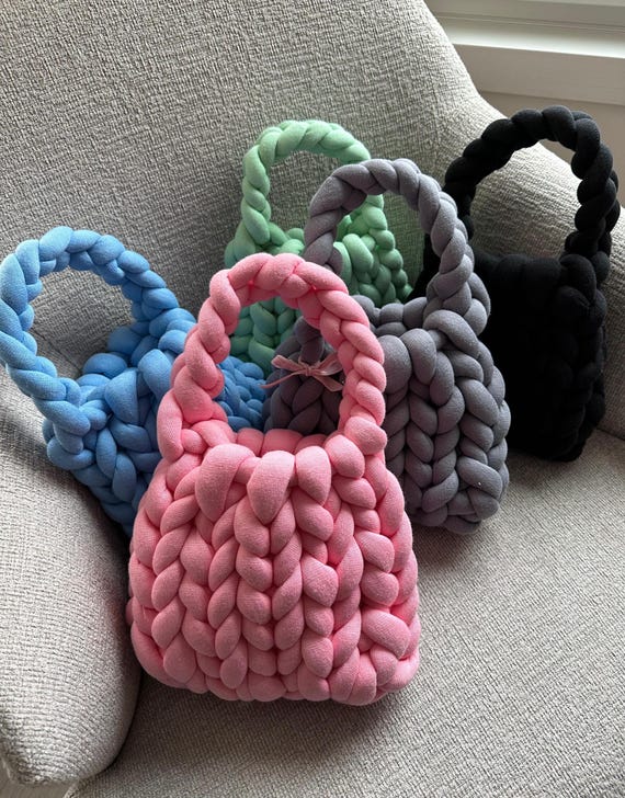Chunky Knit Bag / Handmade Marshmallow Bag / Thick Bulky Giant Wool Handwoven Handbag /Chunky Yarn Knit Shoulder Bag/Braided DIY Bucket Bag