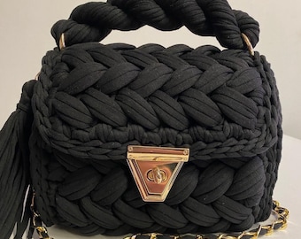 Handmade Knitted T-Shirt Yarn Bag: Black Crochet Shoulder Bag