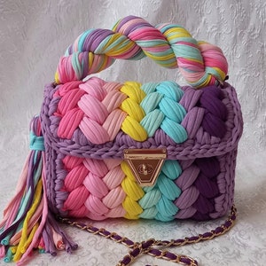 Sac multicolore/Sac tissé à la main/Sac au crochet/Sac en tricot/Sac coloré/Sac noir/Sac de créateur/Sac de luxe/Sac en bandoulière/Sac de luxe/Sac pour femme